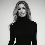 Alyssa Graves - @alyssasellslowcountry - Instagram