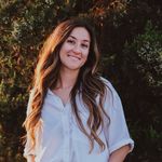 Dr. Alyssa | Naturopathic Acne Expert - @dr.alyssadesena - Instagram