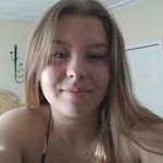Alyssa. - @alyssayates25 - Instagram