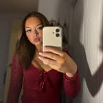 Alyvia - @alyvia.elliott - Instagram