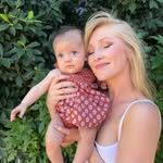 Amanda Akins (formerly St Vincent) - @astvincent - Instagram