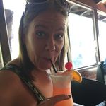 Amanda Albrecht - @catmomrex05 - Instagram