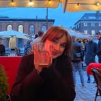 Amanda Barratt - Facebook