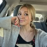 mandi - @amandabaugher - Instagram