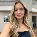 Amanda Benelli - @amandabenellii - Instagram