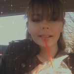 Amanda Bewley - @moon_princess_xoxo - Instagram