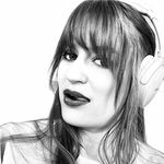 Amanda Bitner - @bitnerbabeandbooks - Instagram