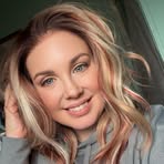 Amanda Bollinger - Facebook