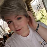 Amanda Bowers - @novelprincess95 - Instagram
