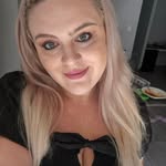 Amanda Callahan - @amandanomiddlename - Instagram