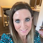 Amanda Chalmers - @amandaandpeanut - Instagram