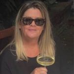 Amanda Cleland - @happy_schnapps - Instagram