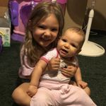 Amanda Cowen-Greenway Carpet - @mandab23 - Instagram