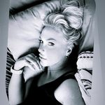 Amanda Crowell - @avcrow - Instagram