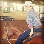 Amanda Crump - @agcrump82 - Instagram