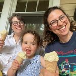 Amanda Edmonds - @amuppster - Instagram