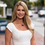 Amanda Erwin - @therealae - Instagram