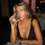 Amanda Gentile - @amandaeatsabroad - Instagram