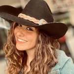 Amanda Hargrove - @randompizzaluv - Instagram