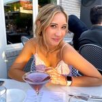 Amanda Heim - @a_man_duh__plz - Instagram