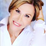Amanda Henn - @amandahennofficial - Instagram