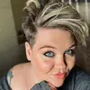 Amanda Hennessey - @cherrychutney - TikTok