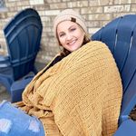 Amanda Burton Herndon - @herndons6 - Instagram