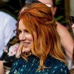 Amanda Herron - @girlgoesgrapes - Instagram