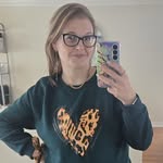Amanda Hutton - @amanda.hutton23 - Instagram