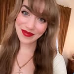 Amanda Johnson - @curiouslifeofamanda - Instagram