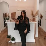 Amanda Kavanagh Wiens - @hairbyamk - Instagram