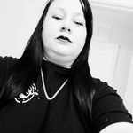 Amanda Kingery - @magicgreenz22 - Instagram