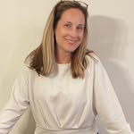 Amanda Kosinski - @refind.design.furniture - Instagram