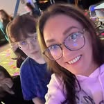 Amanda Kuster - @aplusk87 - Instagram