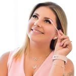 Amanda Kuster CÍLIOS E SOBRANCELHAS - @amandakuster_lashdesignerr - Instagram