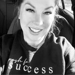 Amanda Lanclos Smith - @amandanichole1976 - Instagram