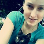 Amanda Lauer Gustmann - @amanda_lawer - Instagram