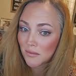 Amanda Macnab - @babes_bubs_owner - Instagram