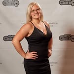 Amanda Newhart - @newharta - Instagram