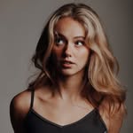 Amanda Nova - @mandelie - Instagram