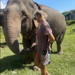 Amanda Pauley - Facebook
