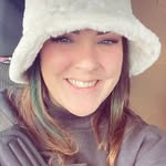 Amanda Perales Harris - @middle_sister_attack - Instagram