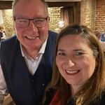 Amanda Pinkerton-Smith - @mandamoons - Instagram