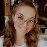 Amanda Bekkum - @pokesbyamanda - Instagram