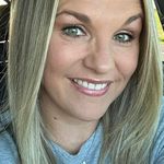 Amanda Potthoff - @mandi_1208 - Instagram