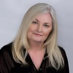 Amanda Geldenhuys- Just Property Midstream Estate - @justproperty_amanda_geldenhuys - Instagram