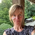 Amanda Rafferty - @motheroffourneedisaymore - Instagram