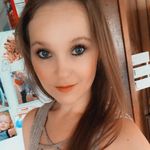 Amanda Lee Ratzlaff - @amanda.ratzlaff7 - Instagram