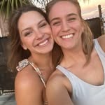 Amanda + Renee - @bestieswhorun - Instagram