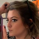 Amanda Scarbrough - @amandascissorhands__ - Instagram
